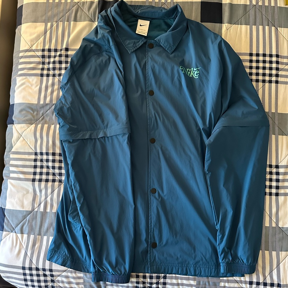 Nike Storm Fit Jacket Sz Large LIKE NEW, Excellent Condition ( Turquoise/Blue)